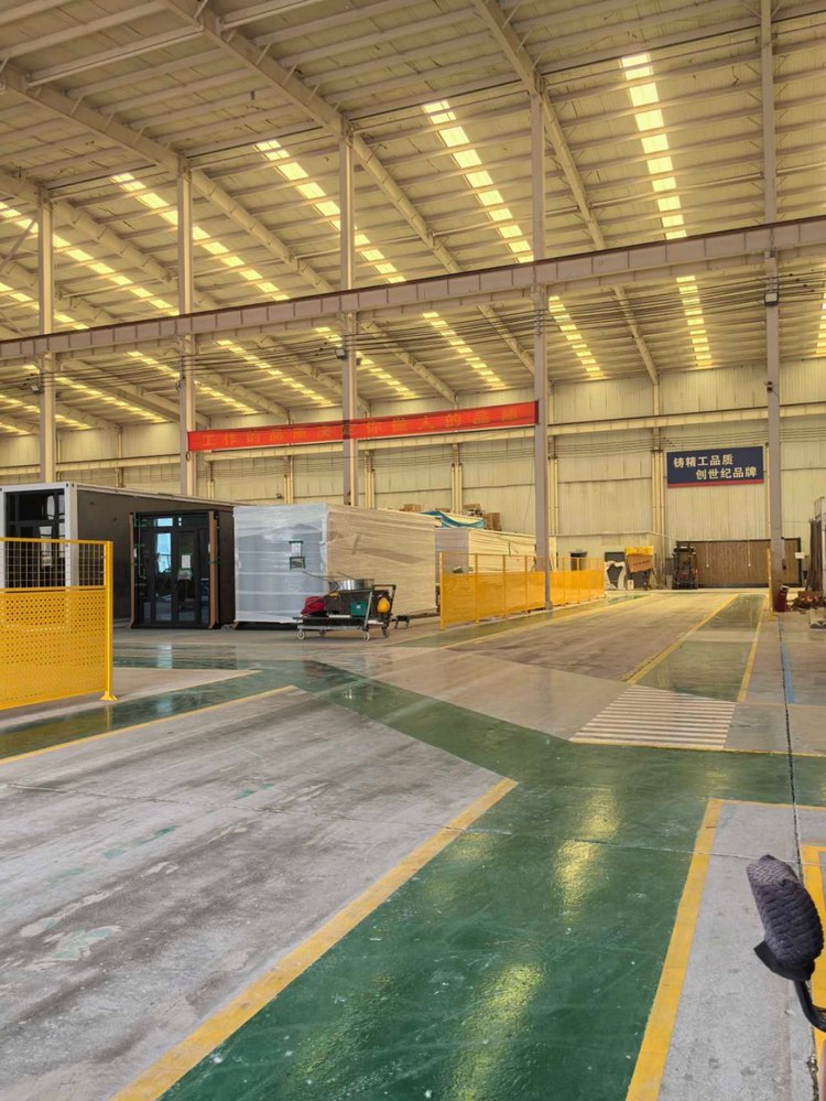Factory Photo 12