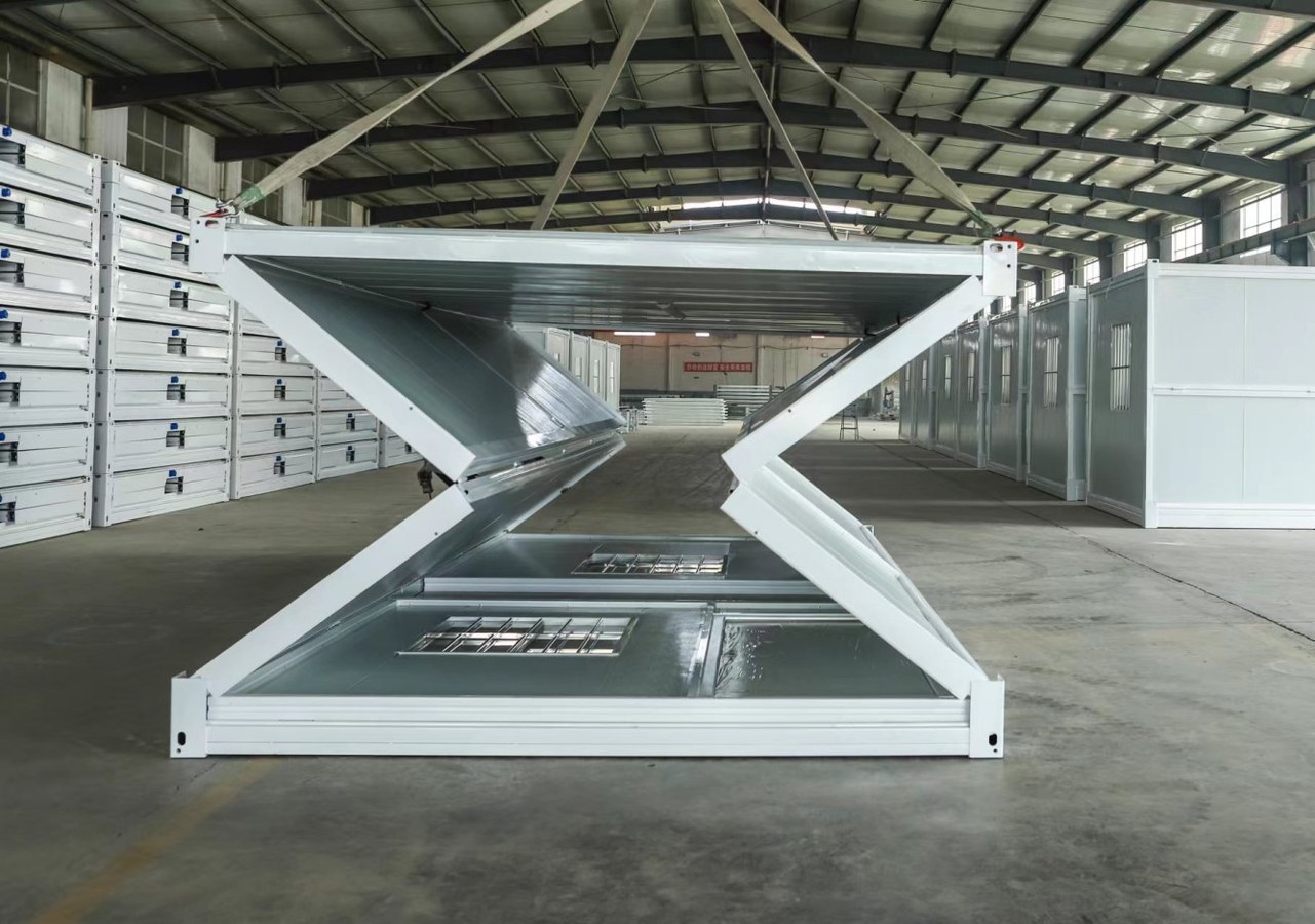 Folding container house